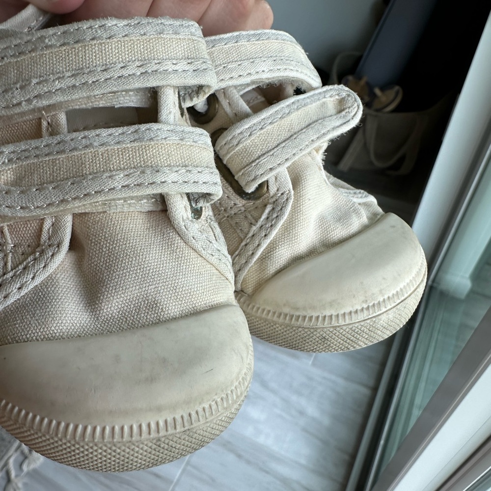 Pehr Toddler Recess Sneakers in Sand - Picture 9 of 12